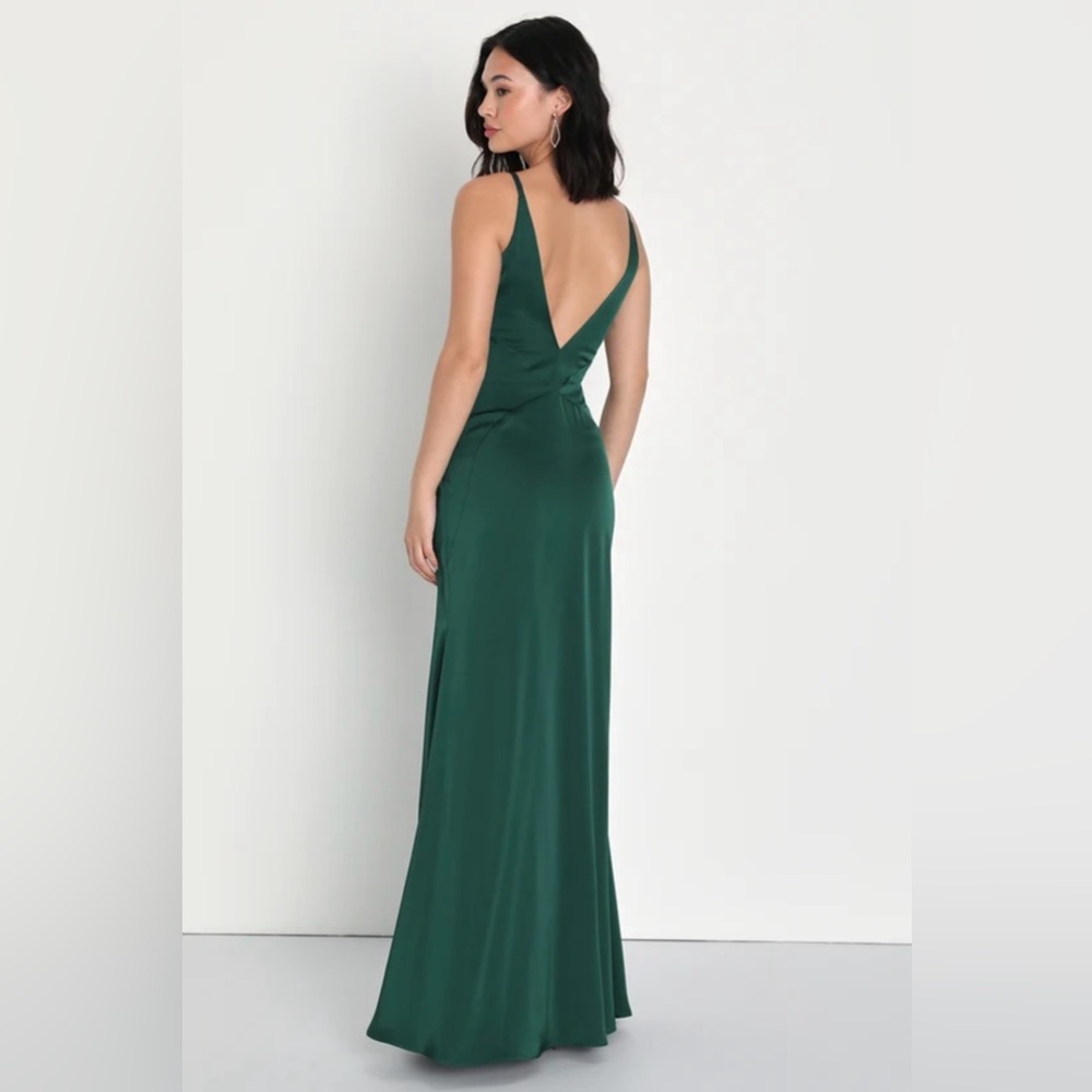 Emerald green lulu’s bridesmaids dress